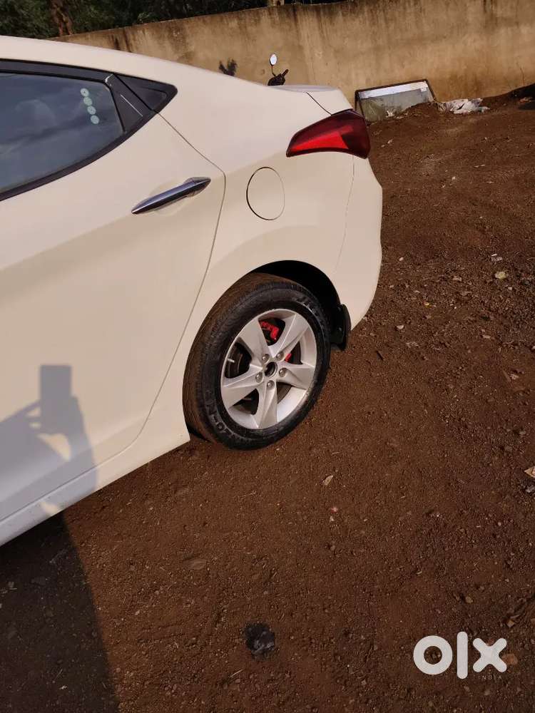 Hyundai Elantra Crdi 2012 Car