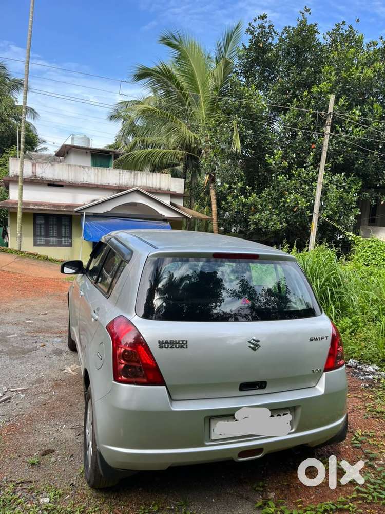 Swift Vxi Petrol 2005