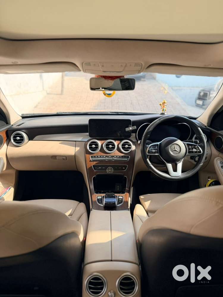 Mercedes-benz C-class 2020
