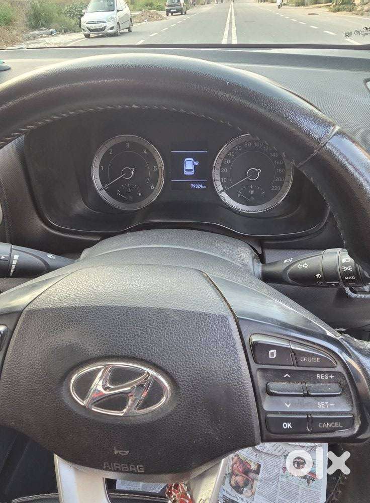 Hyundai Venue Sx (o) Mt 1.5 Diesel, 2021, Diesel