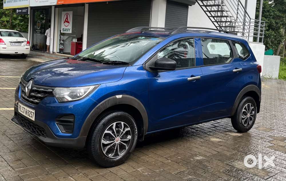 Renault Triber 1.0 Rxe, 2021, Petrol