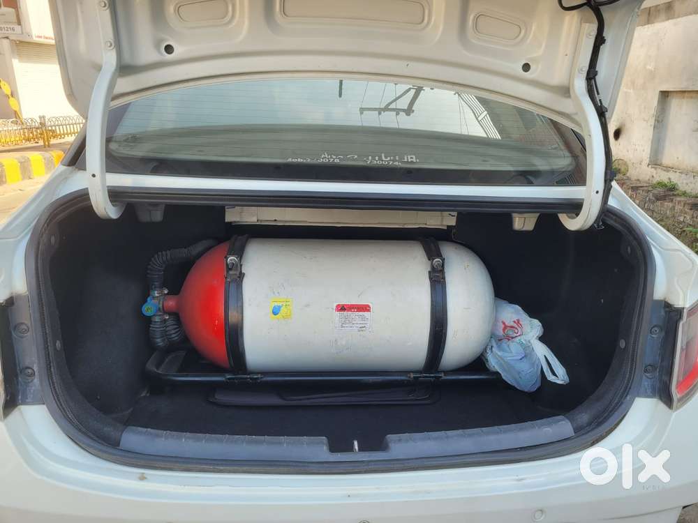 Hyundai Aura 1.2 Sx Cng, 2021, Petrol