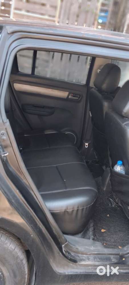 Maruti Suzuki Swift Vxi + Manual, 2006, Petrol