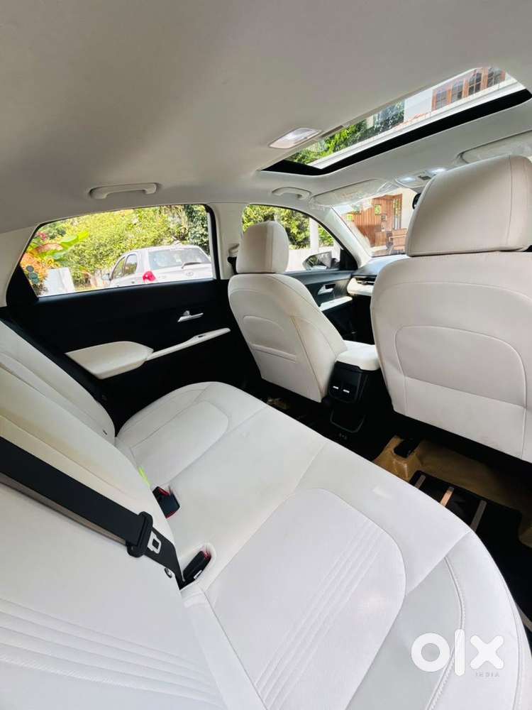 Hyundai Verna 1.5 Sx Petrol Mt, 2024, Petrol