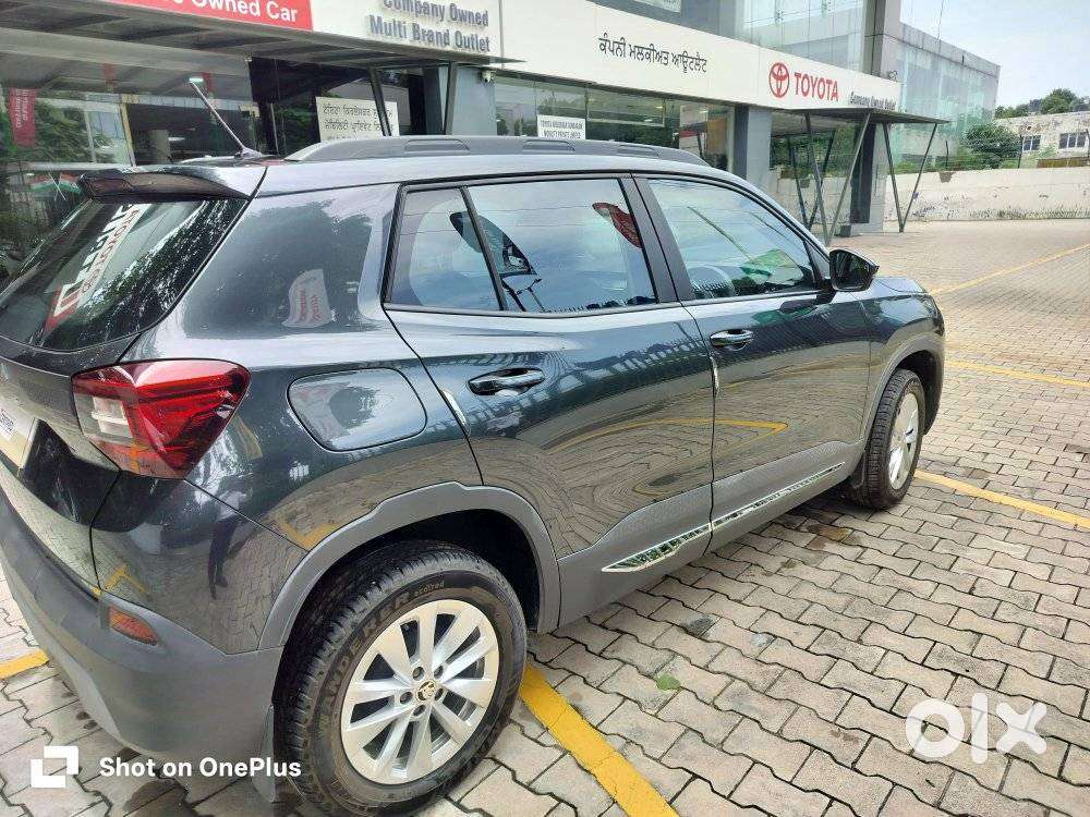 Skoda Kylaq Signature At, 2025, Petrol