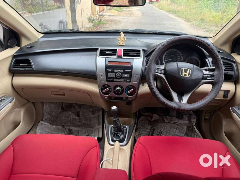 Honda City 1.5 V 4th Gen I-vtec Mt, 2013, Petrol