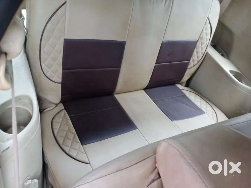 2015 Maruti Suzuki Ertiga Vxi Abs Second-owner