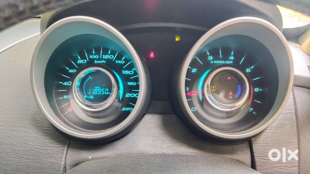 Mahindra Xuv500 2.2 W10, 2016, Diesel