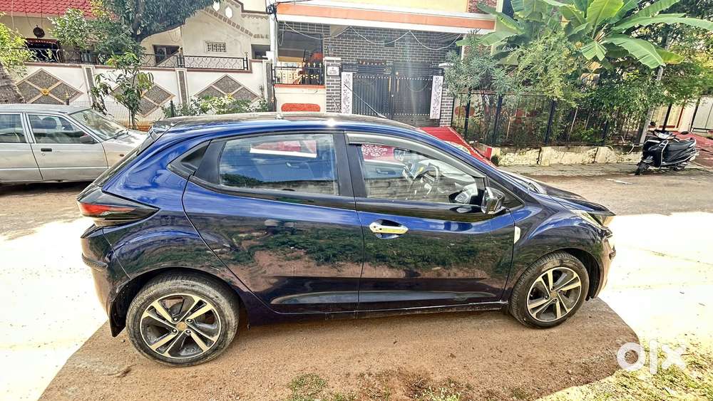 Tata Altroz 1.2 Xza Petrol Dct, 2022, Petrol