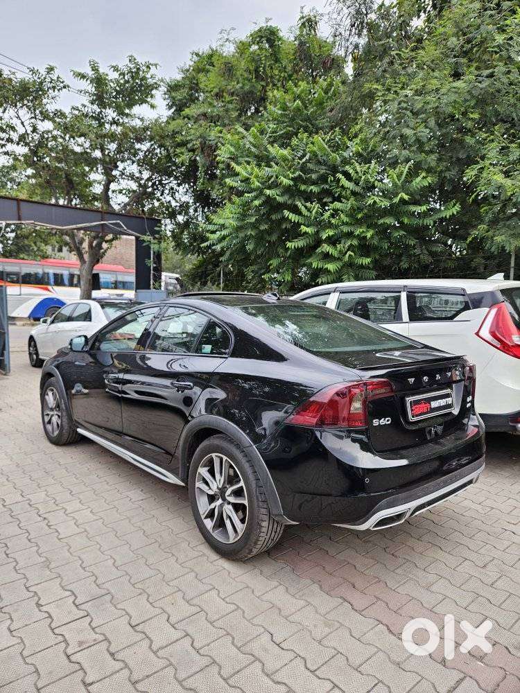 Volvo S60 Cross Country 2.4 Cross Country Inscription, 2018, Diesel