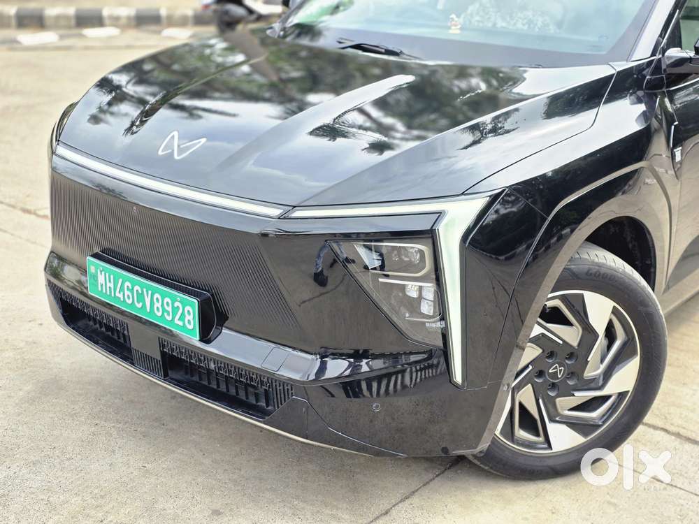 Mahindra Xev 9e Pack Three (top Model), 2025, Electric
