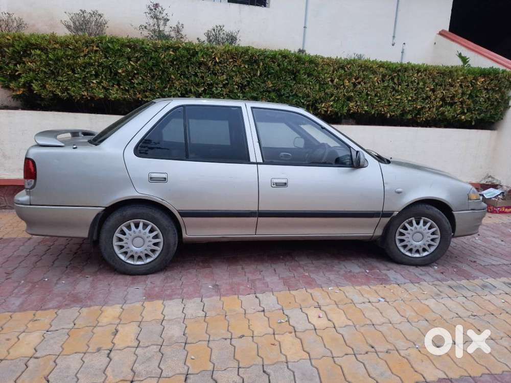 Maruti-suzuki Esteem 2006 Car
