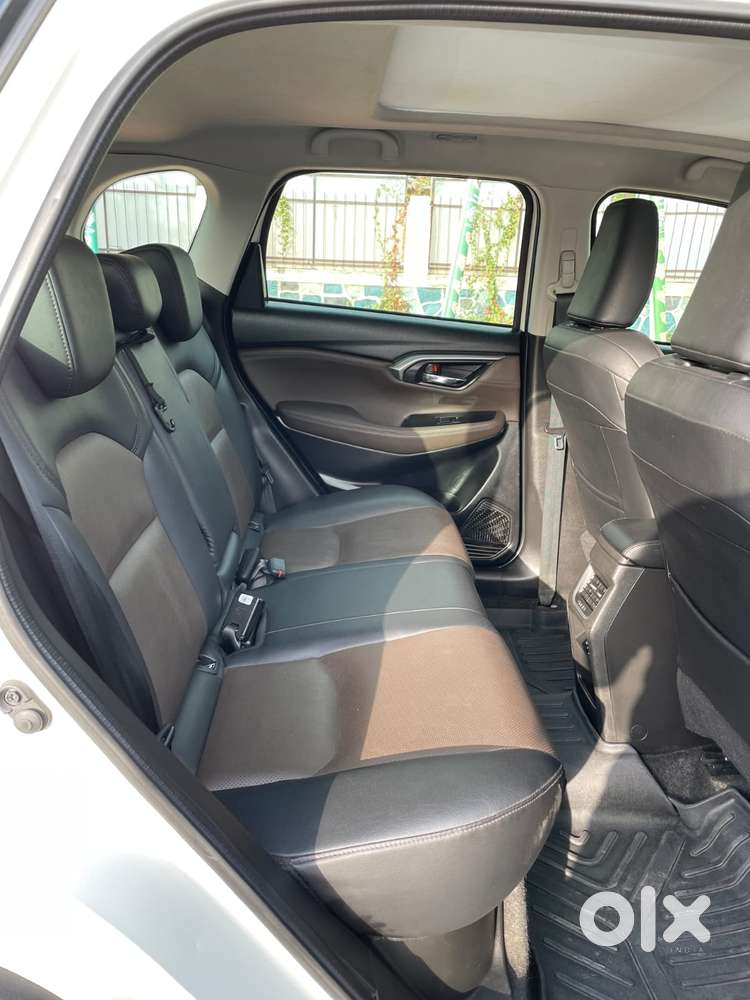Toyota Urban Cruiser Hyryder, 2022, Diesel