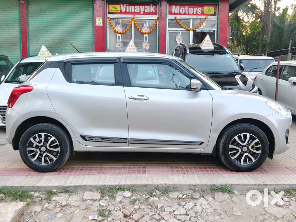 Maruti Suzuki Swift 1.2 Vxi (o), 2022, Petrol