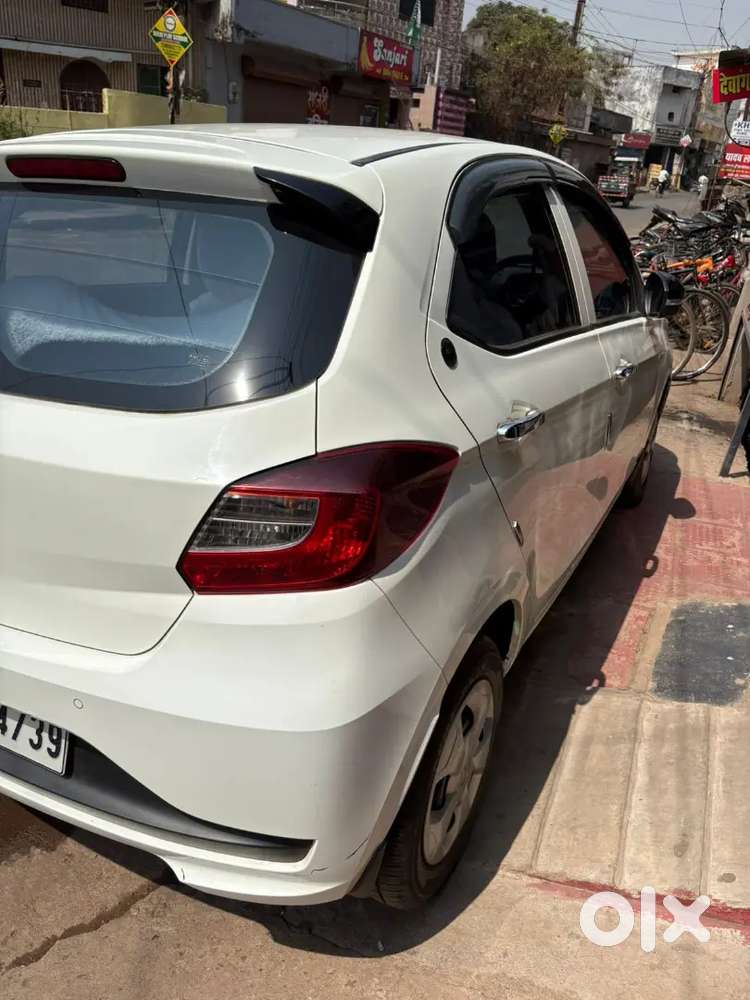 Tata Tiago 2023 Petrol 30000 Km Driven