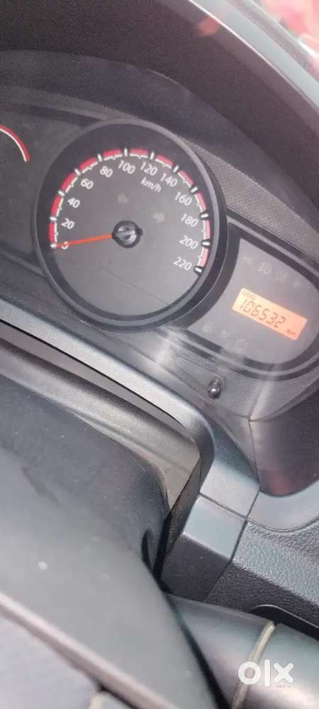 Ford Figo 2013 Diesel 106000 Km Driven Company Maintenance New Tyres