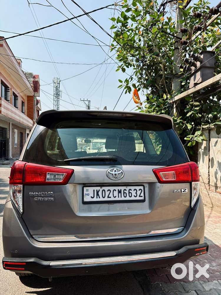 Toyota Innova Crysta 2020 Diesel Well Maintained