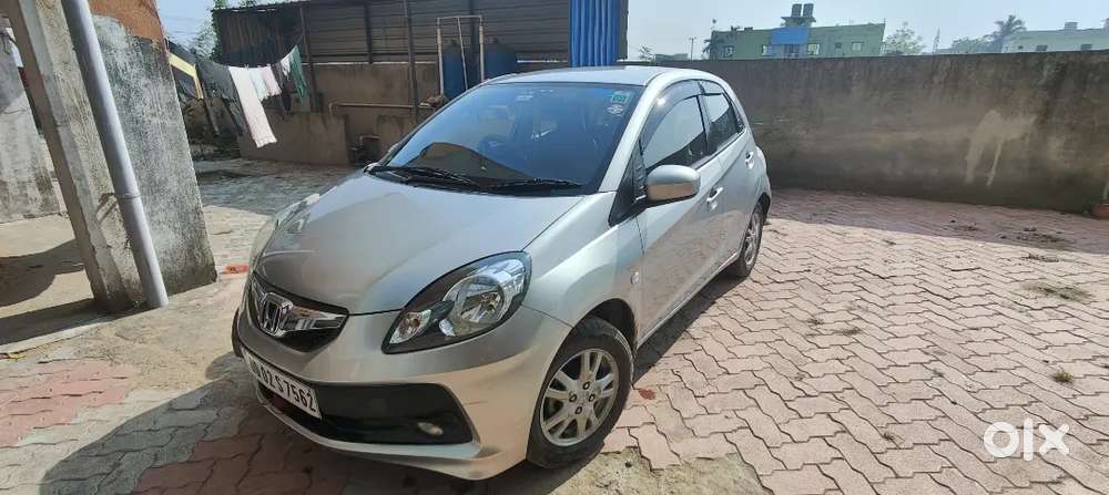 Honda Brio 2015 Petrol Well Maintained
