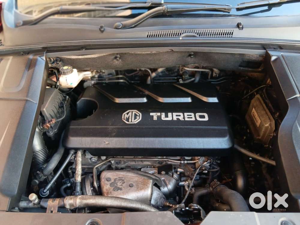 Mg Hector Plus Sharp Pro 1.5 Turbo Petrol Cvt 7 Str, 2024, Petrol