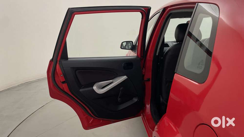 Ford Figo 2010-2012 Petrol Zxi, 2011, Petrol