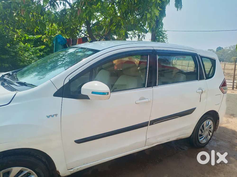 Maruti Suzuki Ertiga 2018 Cng & Hybrids 200000 Km Driven