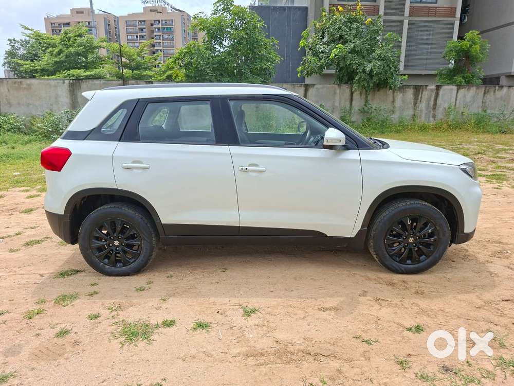 Maruti Suzuki Brezza 1.5 Zxi Smart Hybrid, 2021, Petrol