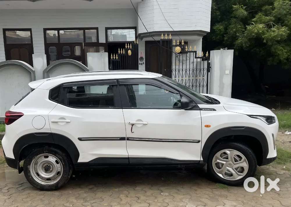 Nissan Magnite 1.0 Petrol Manual 2023