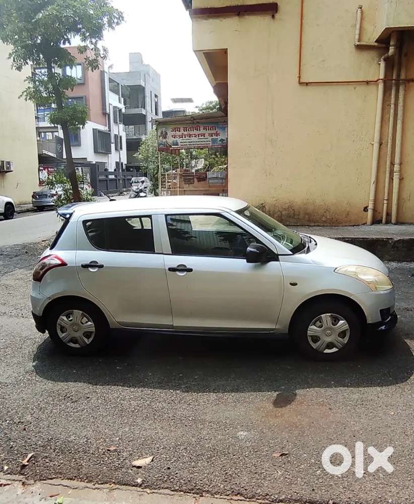 Petrol/cng Swift 2012 Lxi Bsiv 2nd Owner Good Condition