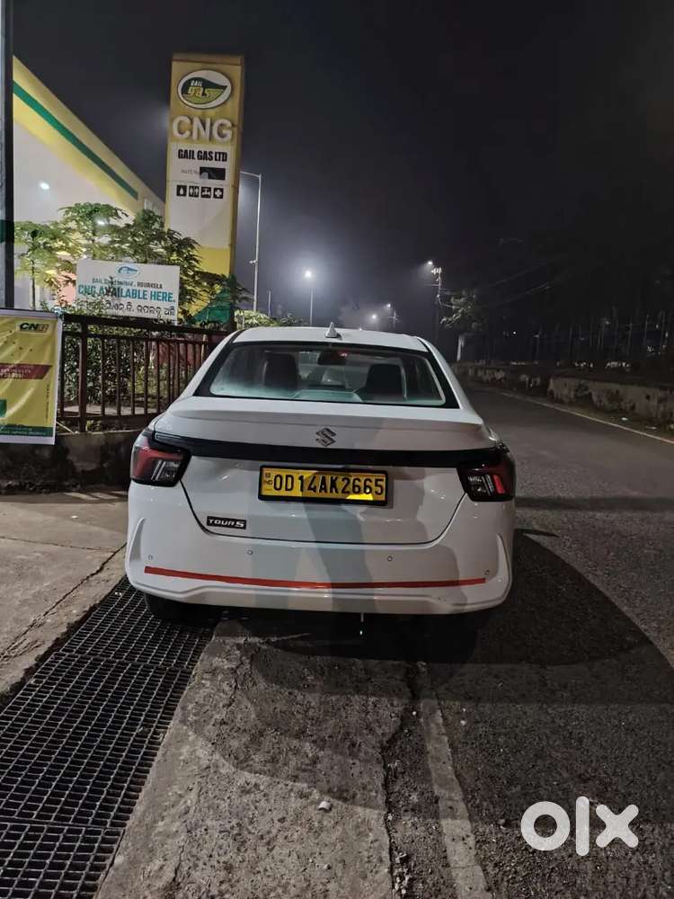 Maruti Suzuki Dzire 1.2 Lxi 2025