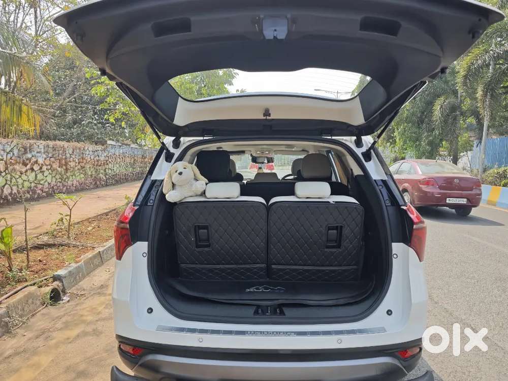Mahindra Xuv700 Ax7 Petrol 2nd Owner