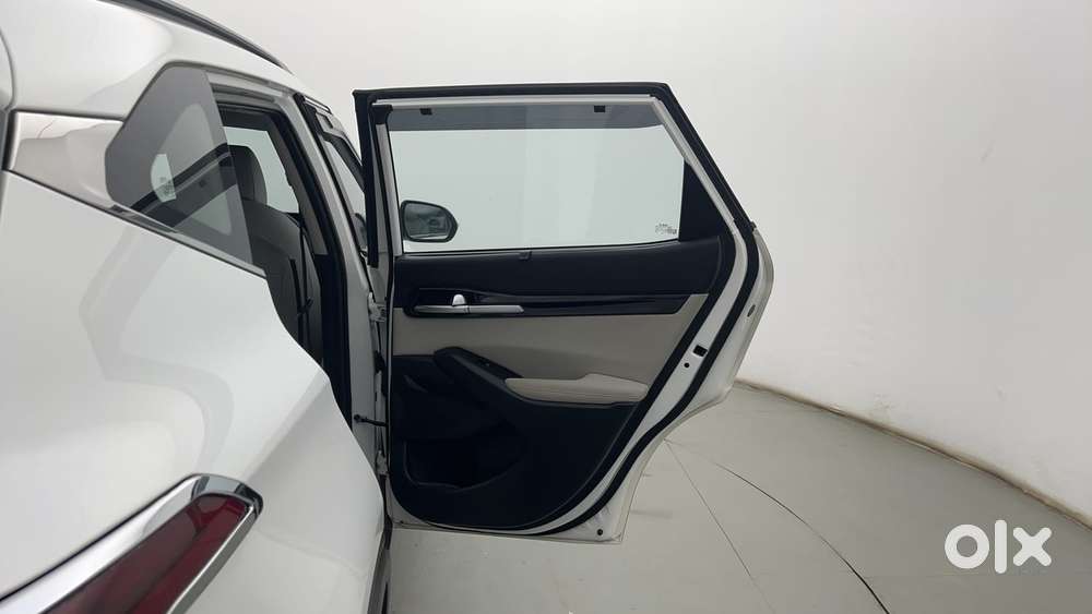 Kia Seltos Htx G, 2023, Petrol