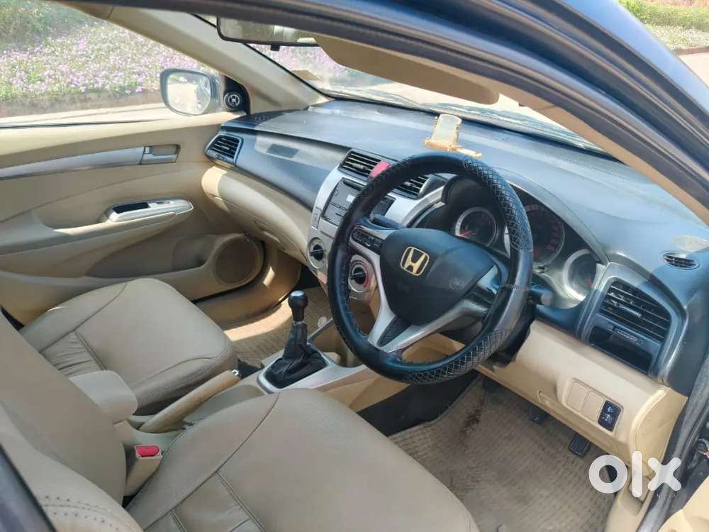 Honda City Zx Petrol 2011,argent Sale Good Condition