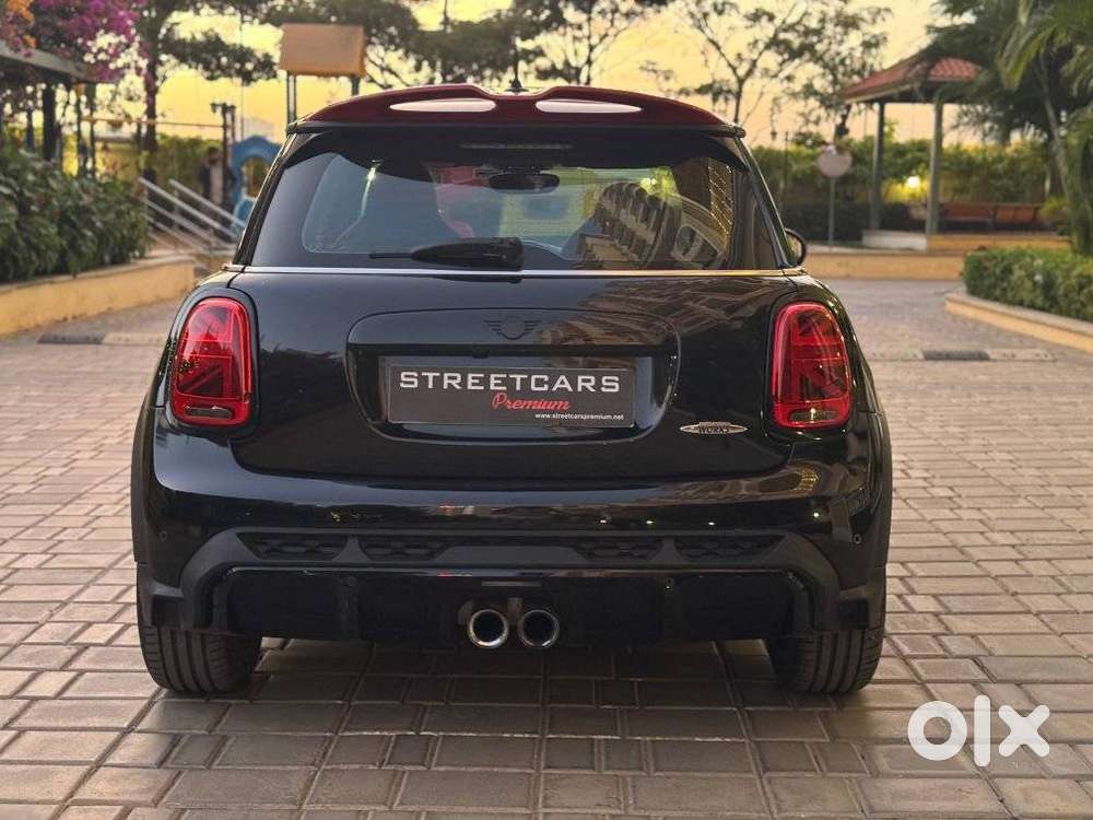 Mini Cooper 3 Door John Works, 2011, Petrol