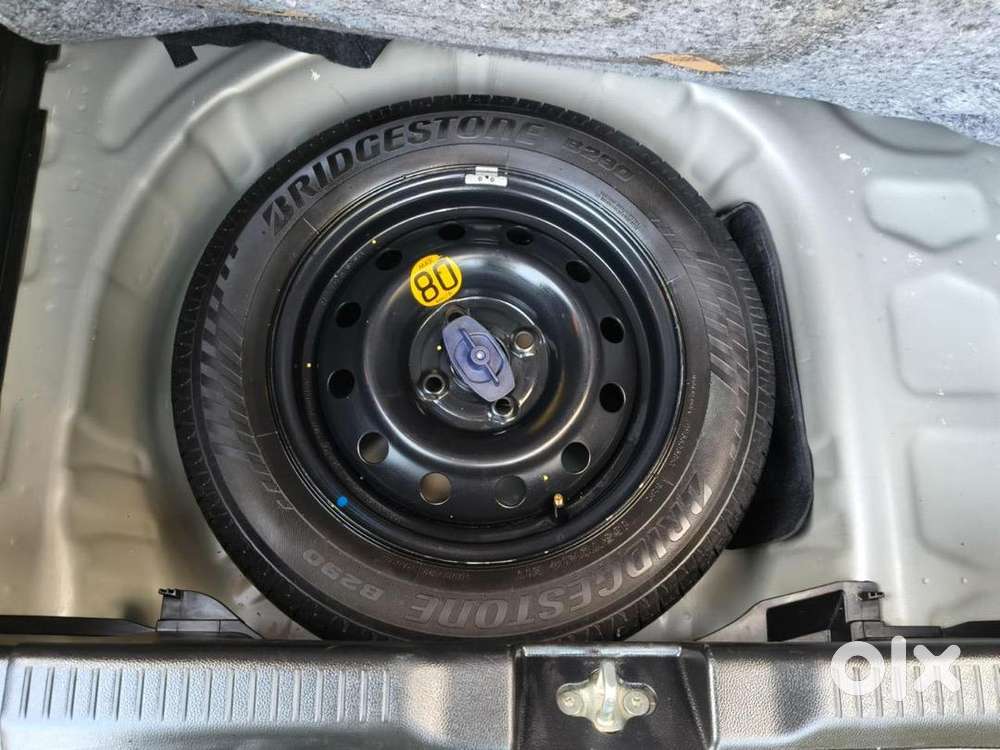 Maruti Suzuki Swift 2022 Petrol 60000 Km Driven