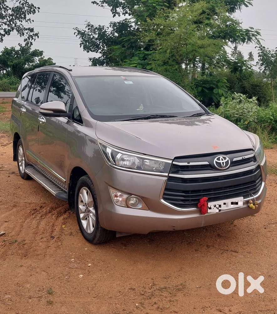 Toyota Innova Crysta 2.4 G Mt, 2016, Diesel