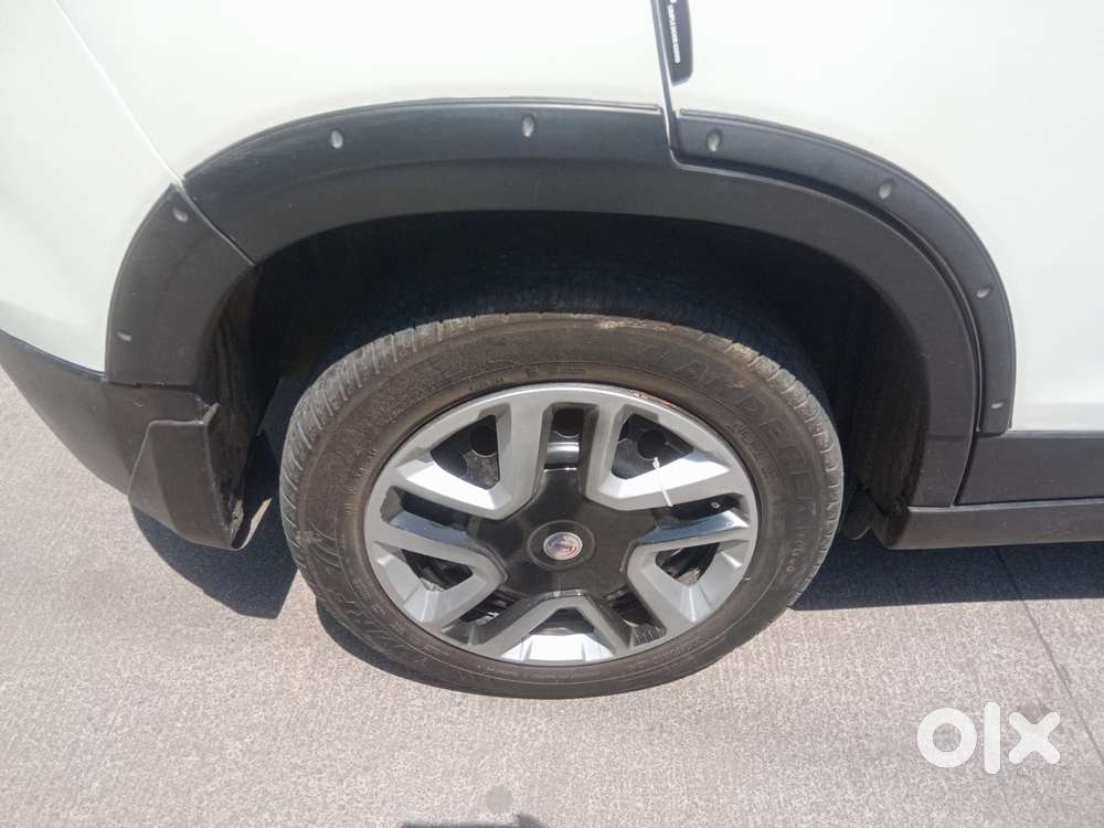 Maruti Suzuki Brezza 1.5 Vxi Smart Hybrid, 2022, Petrol