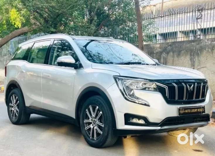 Mahindra Xuv700 2.0 Ax 7 Petrol At Str, 2022, Petrol