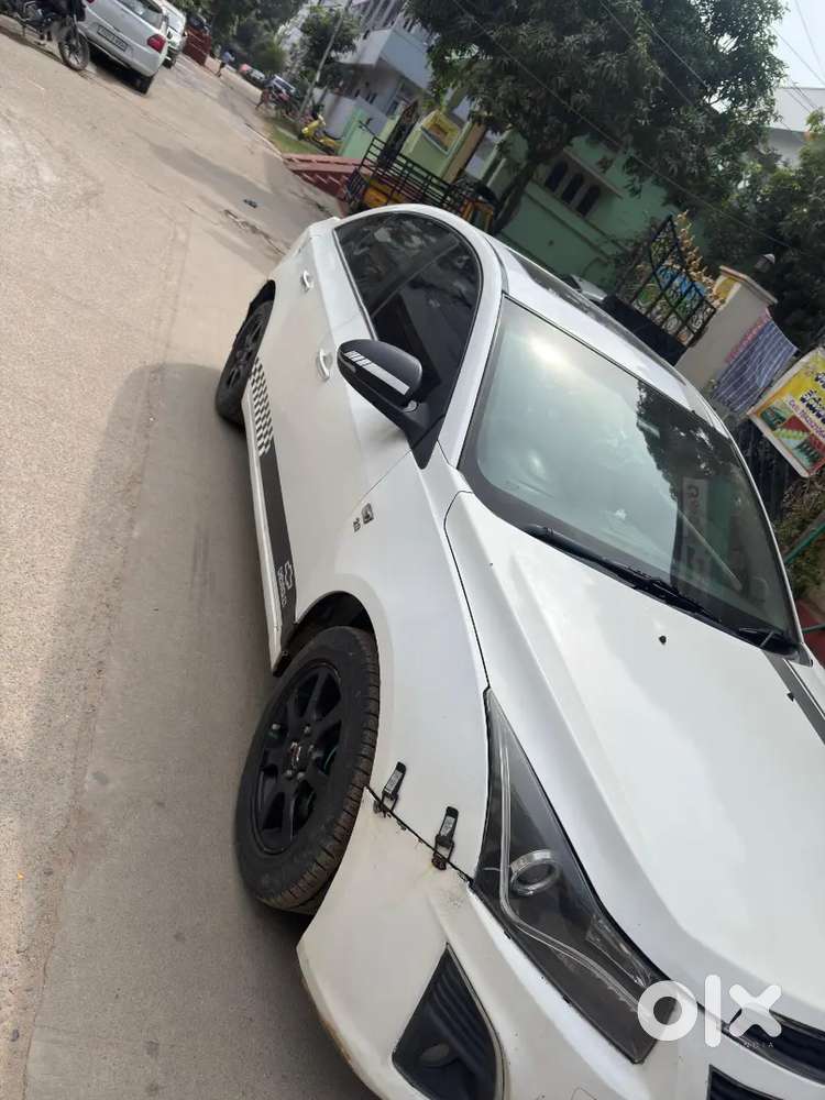 Chevrolet Cruze 2011 Diesel 80000 Km Driven