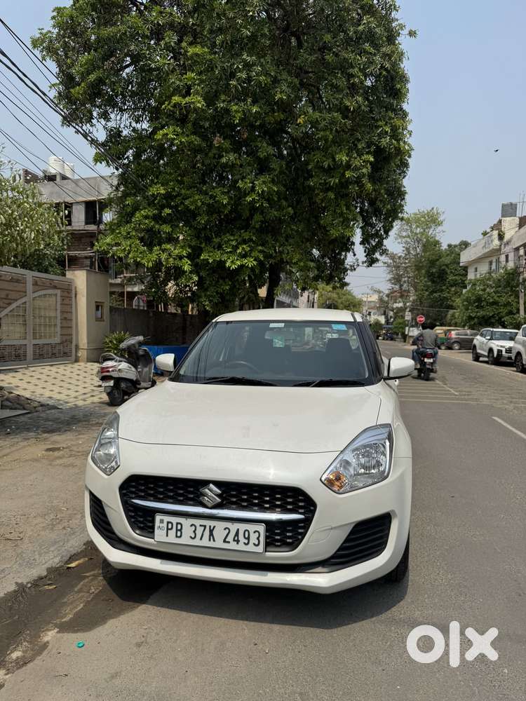 Maruti Suzuki Swift Vvt Vxi, 2023, Petrol