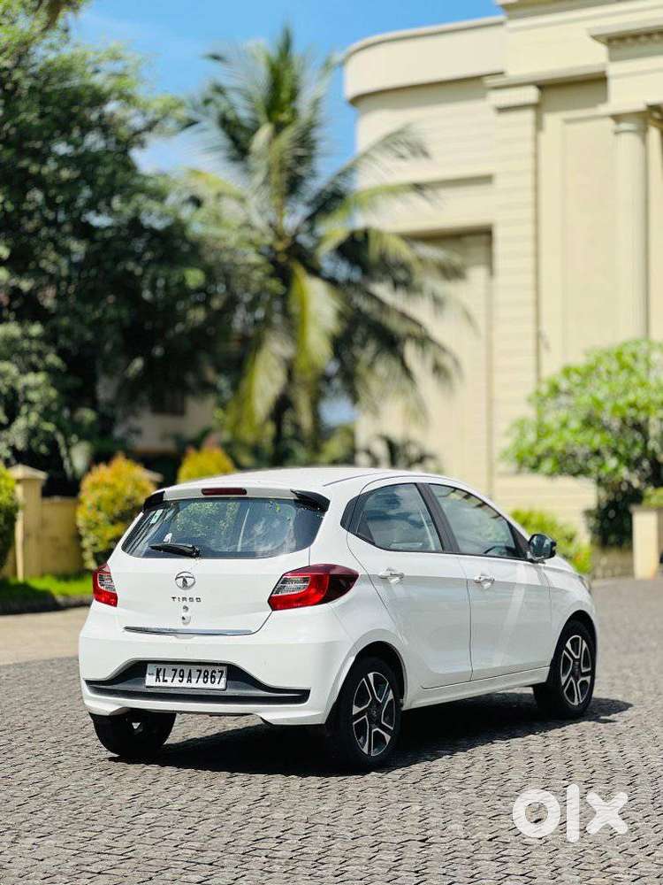 Tata Tiago 1.05 Revotorq Xz Plus, 2023, Petrol