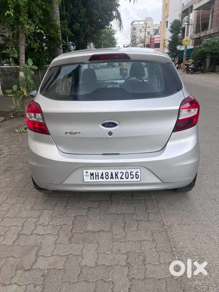 Ford Figo Titanium, 2016, Petrol