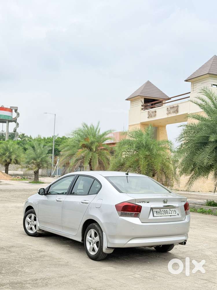 Honda City V Mt, 2011, Petrol