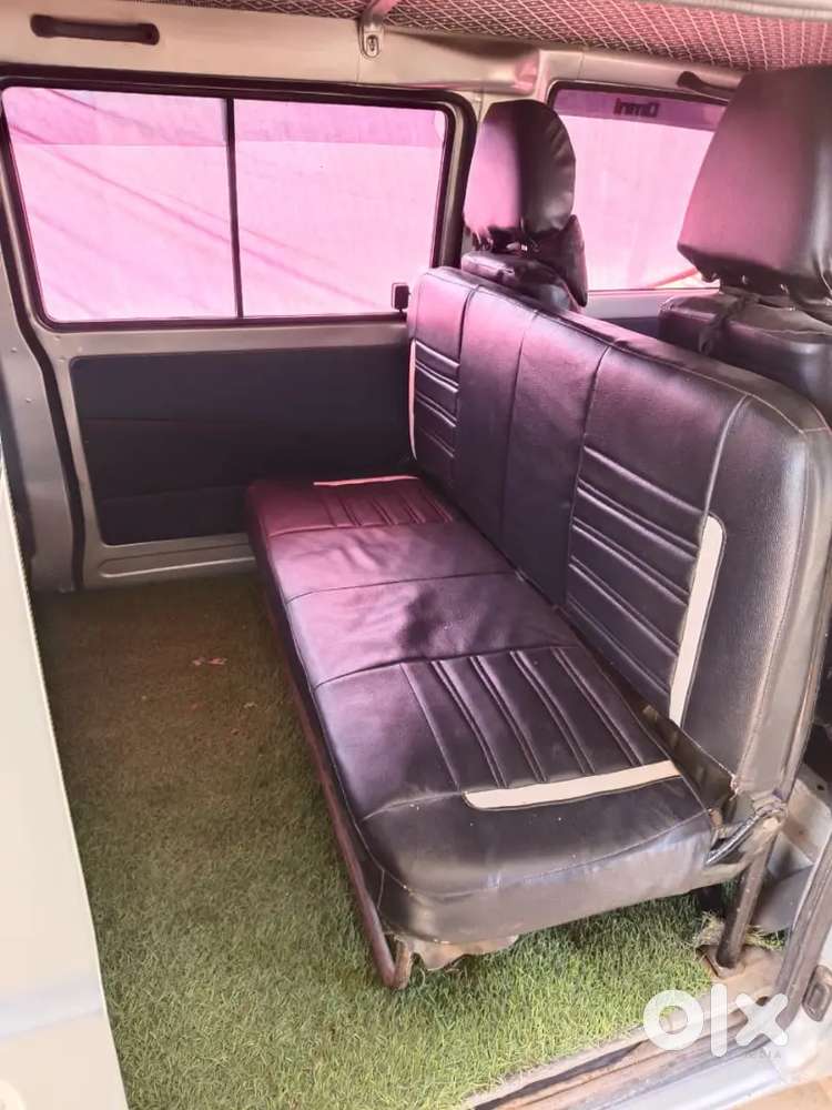 Maruti Suzuki Omni 2010