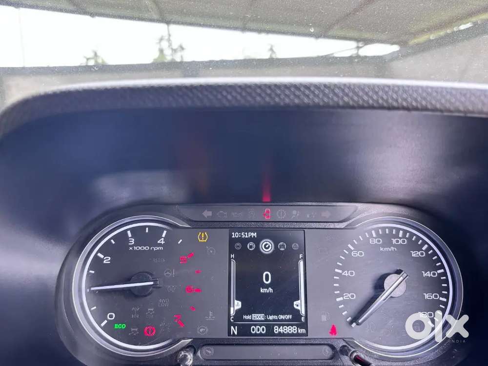 Mahindra Bolero N 10 (optional) 2023 Diesel 84000 Km Driver