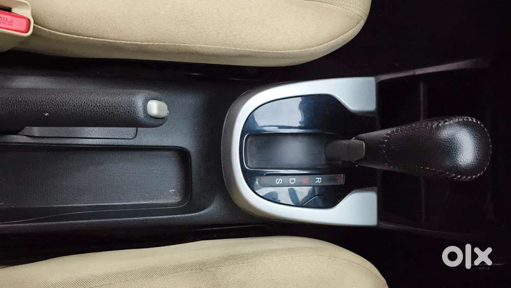 Honda Jazz 1.2 V At I Vtec, 2016, Petrol