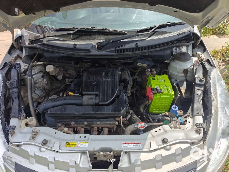 Maruti Suzuki Swift 1.2 Vxi (o), 2016, Cng & Hybrids