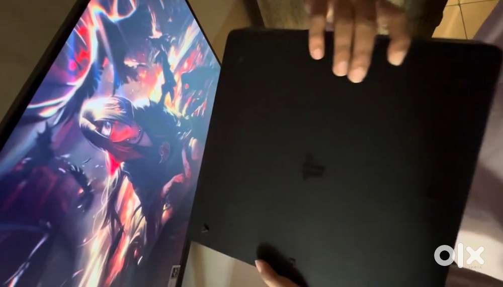 PS4 slim 500GB with 32 inches HD TV