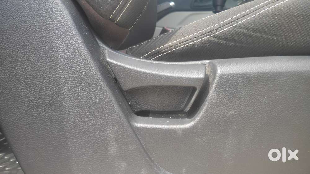 Mahindra Xuv300 W4, 2023, Petrol