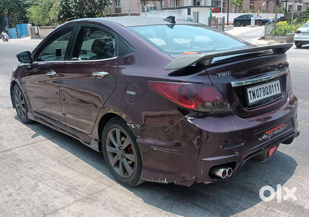 Hyundai Verna Fluidic 1.6 Vtvt Sx Opt, 2011, Petrol