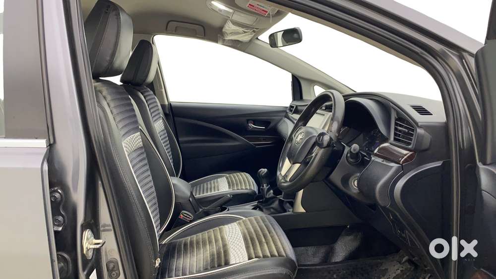 Toyota Innova Crysta 2.4 Gx Mt 8s, 2018, Diesel